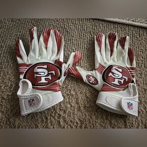 49ers YOUTH Football Gloves